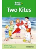 Two Kites (Family and Friends Readers 3D) (Sue Arengo, S. Rowe)